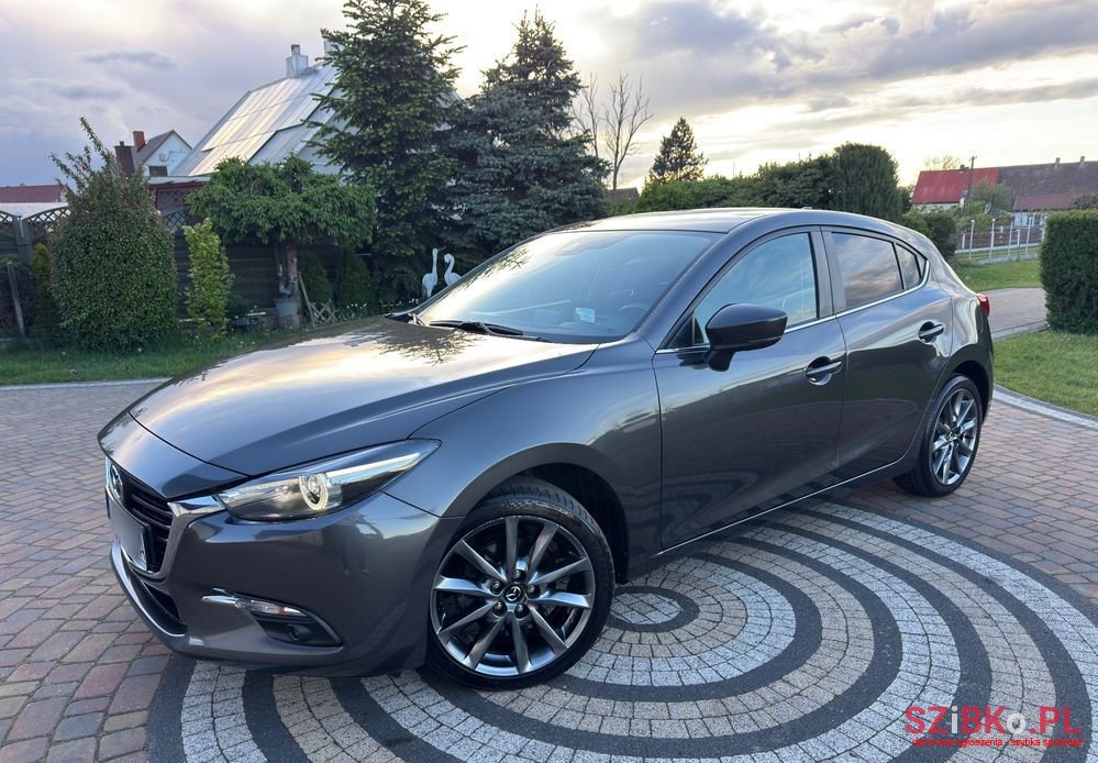 2017' Mazda 3 photo #3