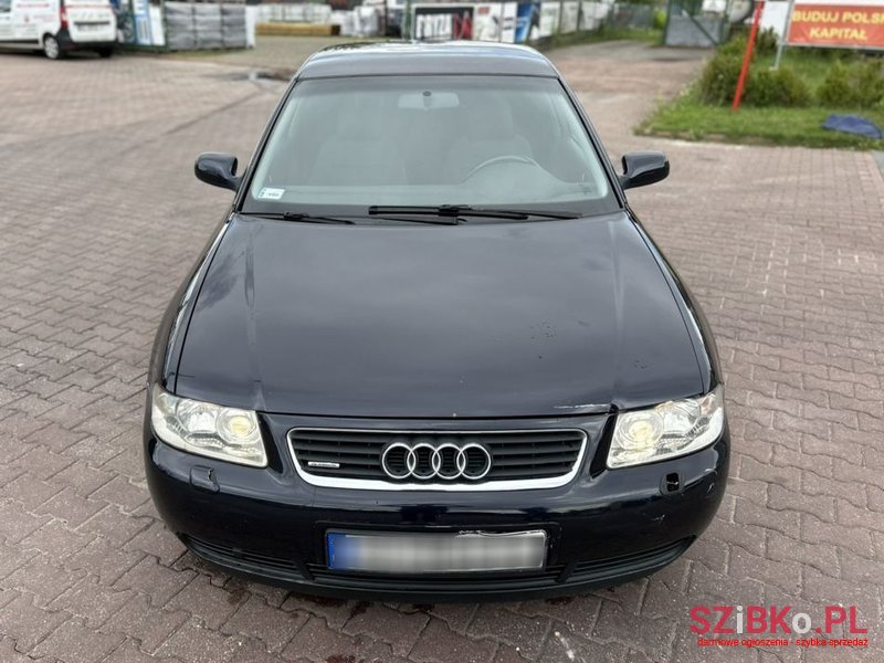 2002' Audi A3 photo #2