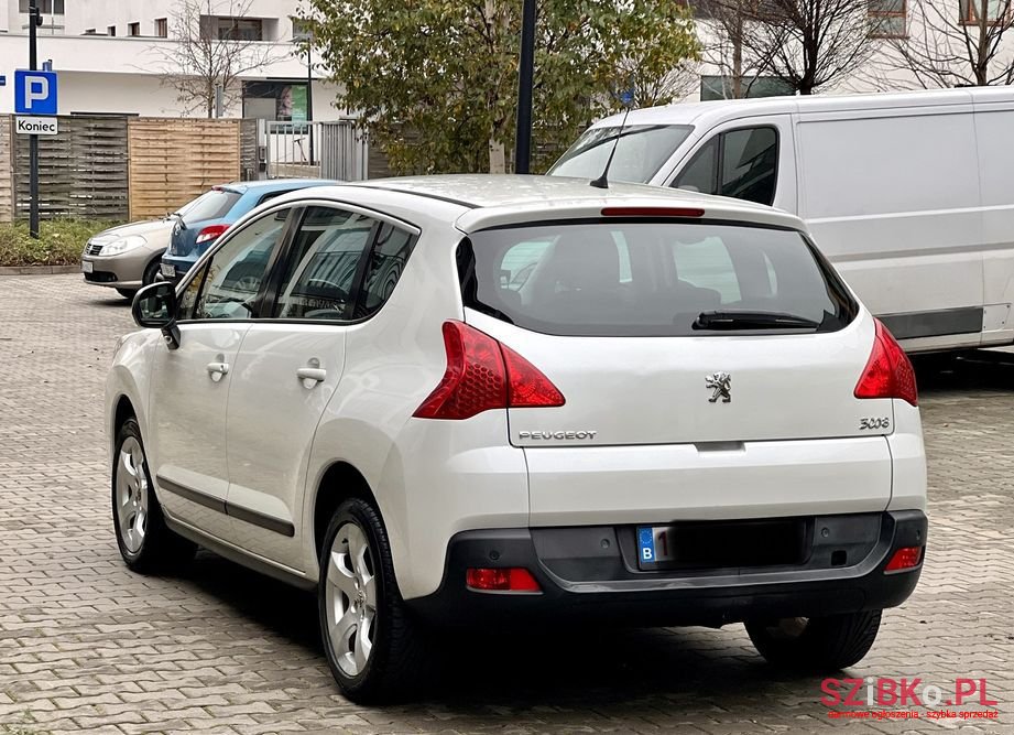 2011' Peugeot 3008 photo #6