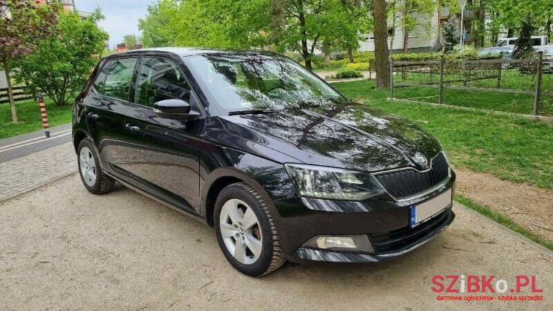 2016' Skoda Fabia photo #5