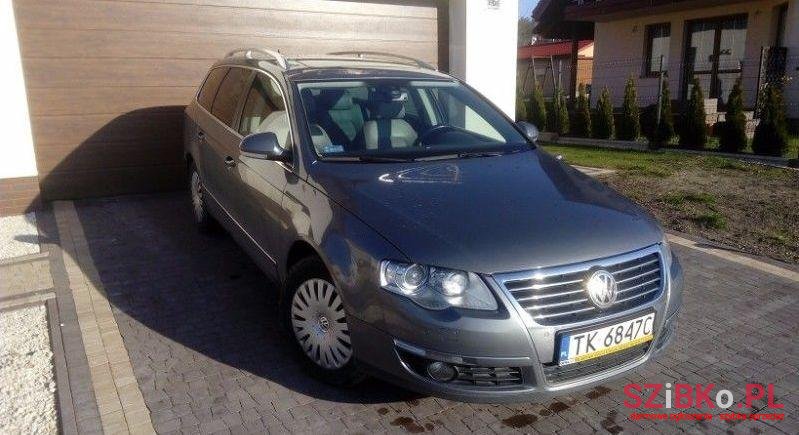 2006' Volkswagen Passat photo #4