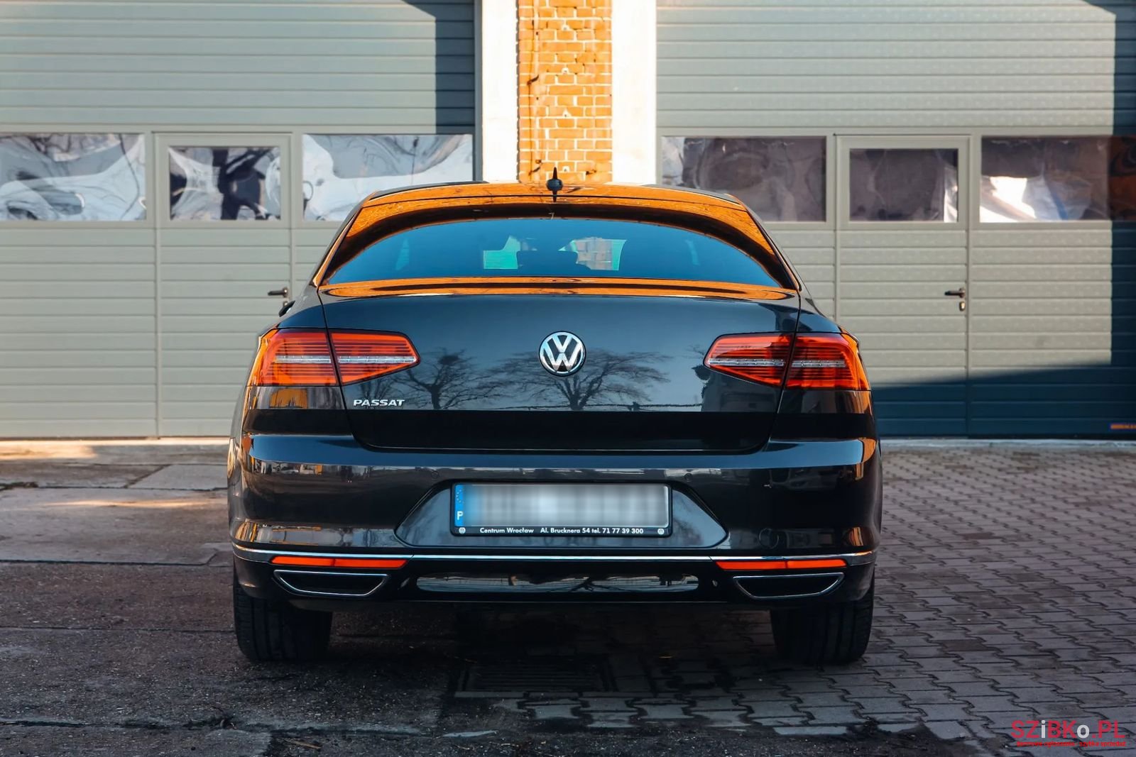 2017' Volkswagen Passat photo #6