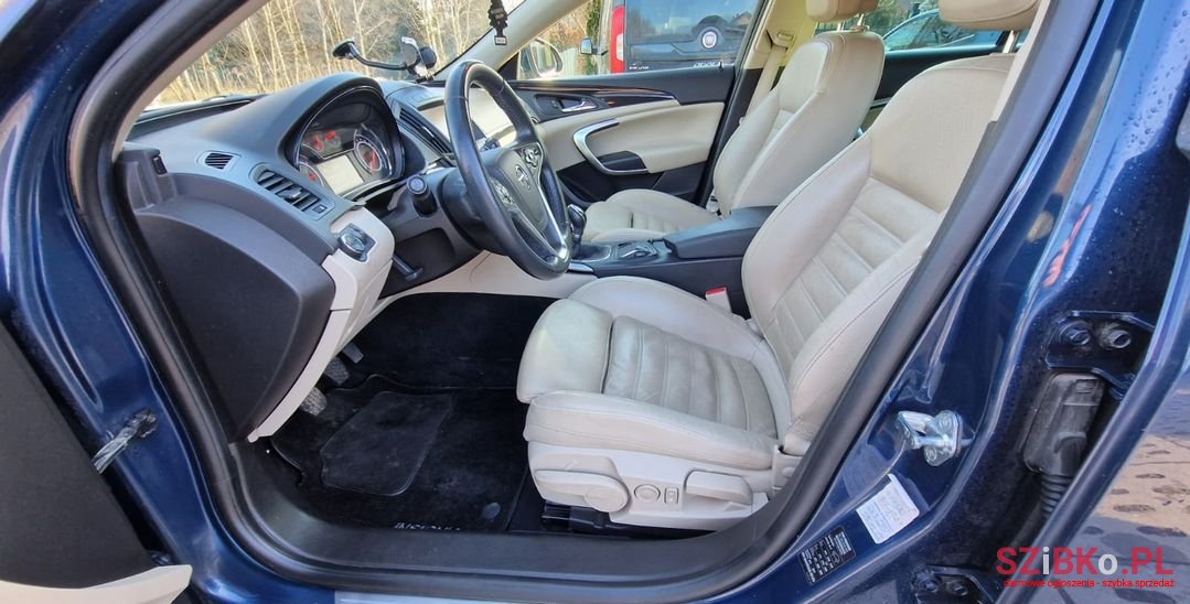 2013' Opel Insignia photo #3