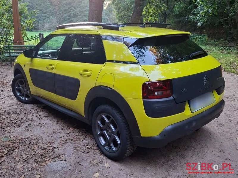 2016' Citroen C4 Cactus photo #5