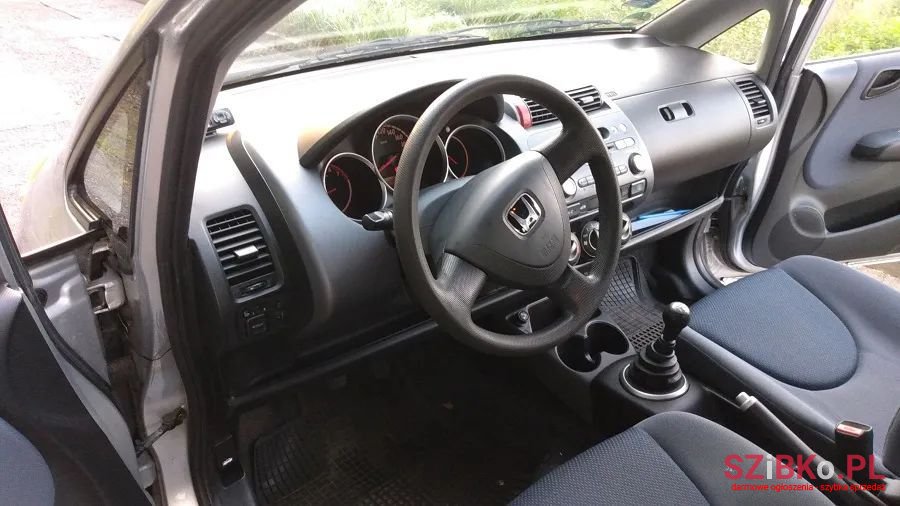 2003' Honda Jazz photo #6