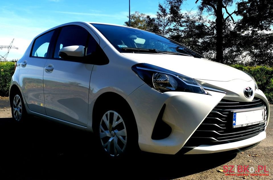 2019' Toyota Yaris photo #1