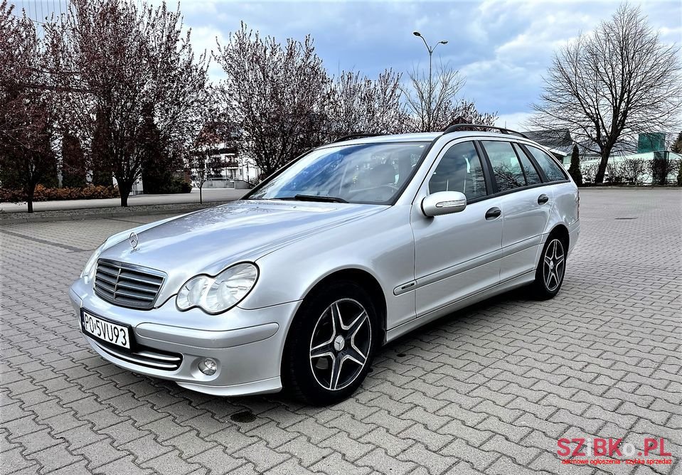 2005' Mercedes-Benz Klasa C photo #1