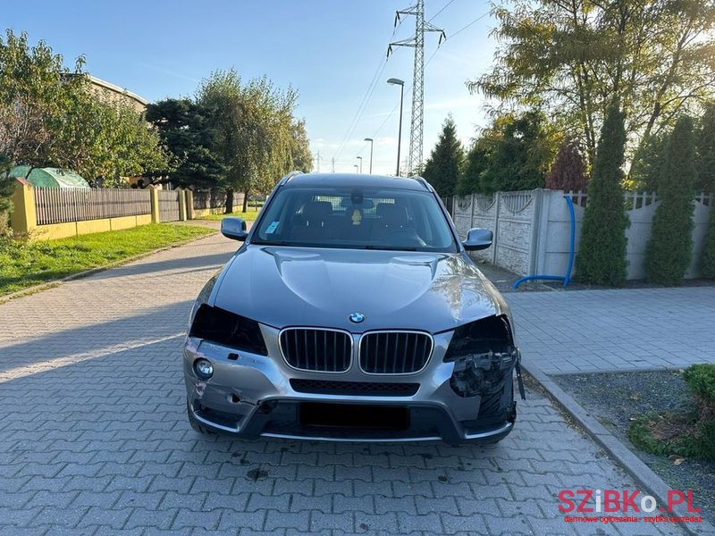 2011' BMW X3 Xdrive20D photo #6