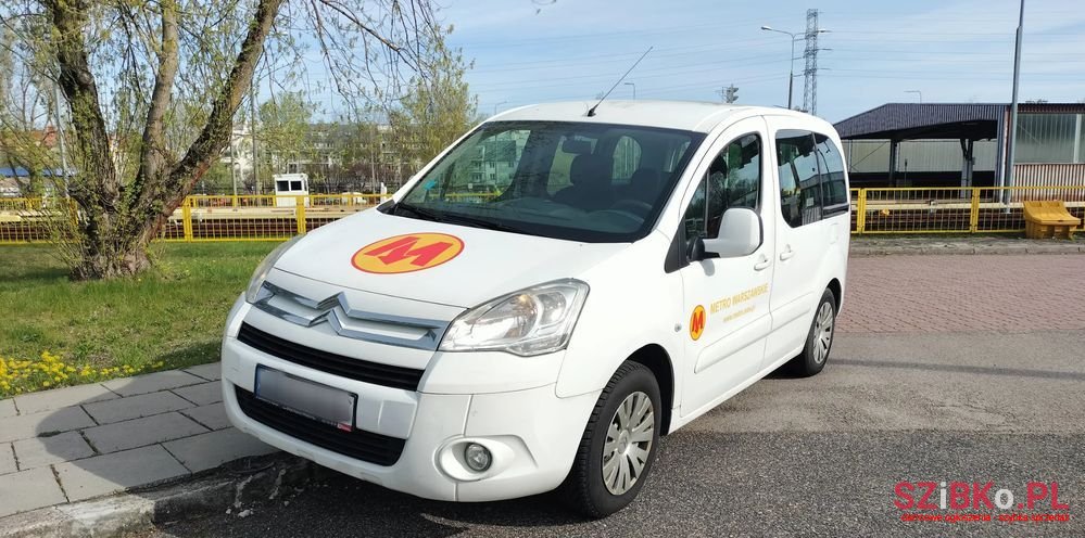 2010' Citroen Berlingo 1.6 Vti Multispace photo #1