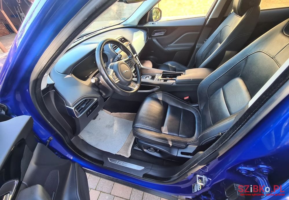 2018' Jaguar F-Pace 2.0 I4D Awd R-Sport photo #2