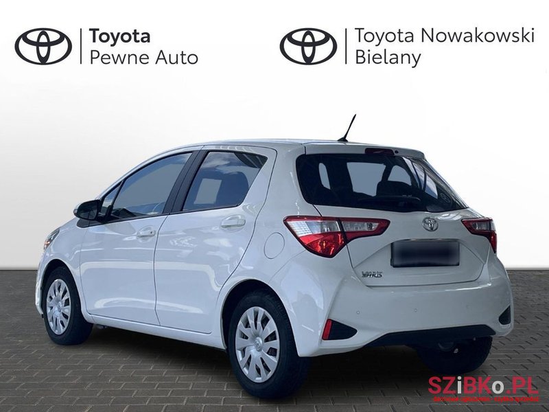 2018' Toyota Yaris photo #3