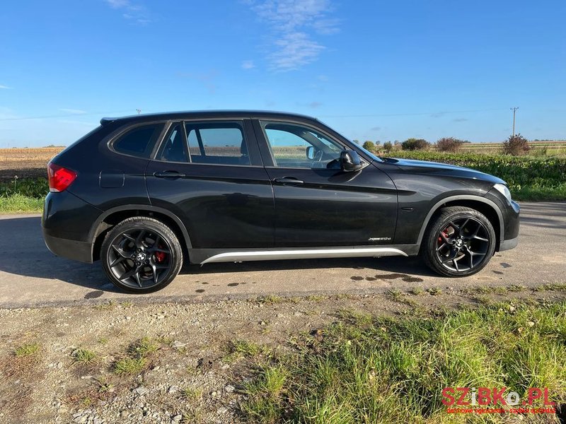 2010' BMW X1 Xdrive20D photo #3