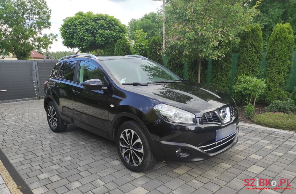 2011' Nissan Qashqai 2.0 Dci 4X4 Acenta Eu5 photo #1