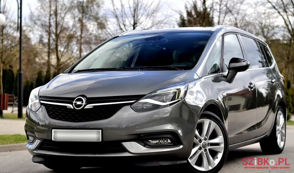 2017' Opel Zafira 1.6 Cdti Cosmo photo #6