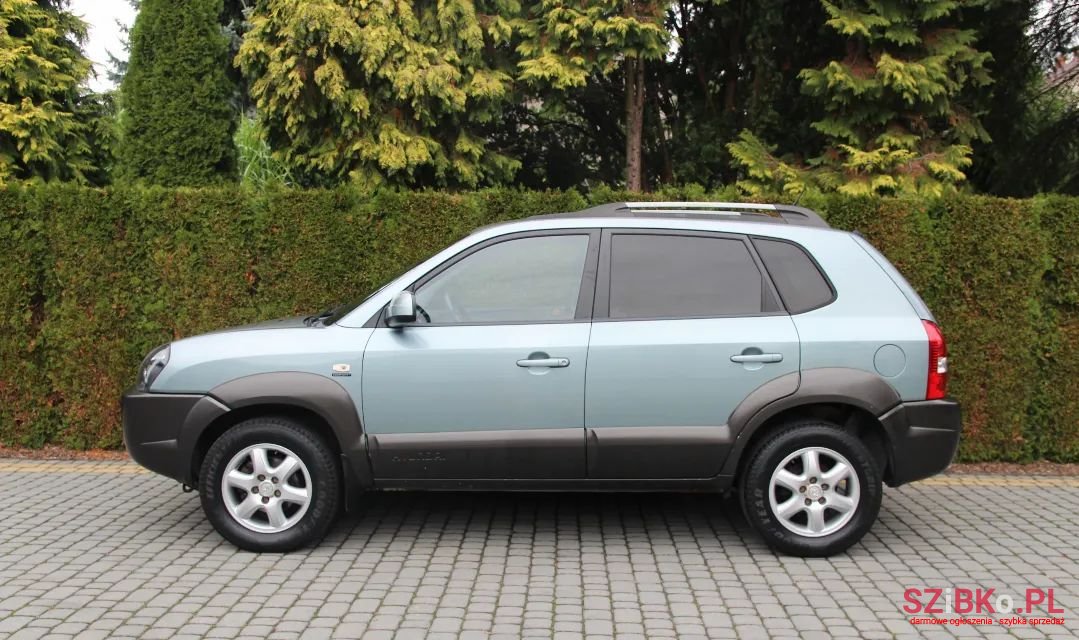 2005' Hyundai Tucson photo #3