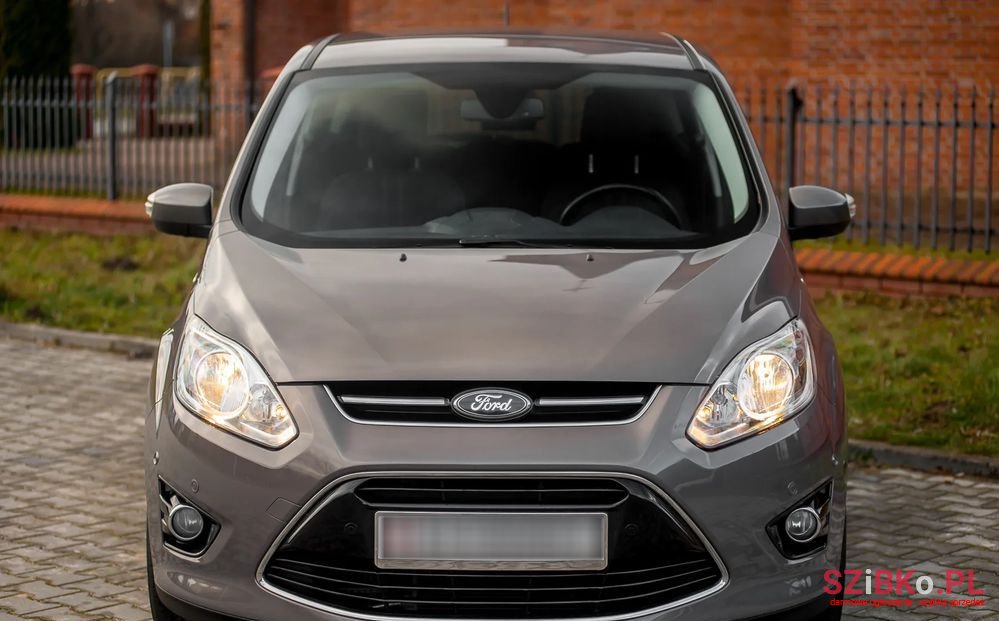 2013' Ford C-MAX photo #5