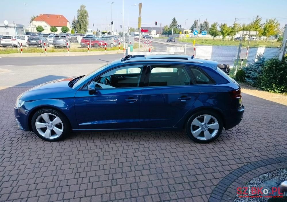 2015' Audi A3 1.4 Tfsi Attraction photo #3
