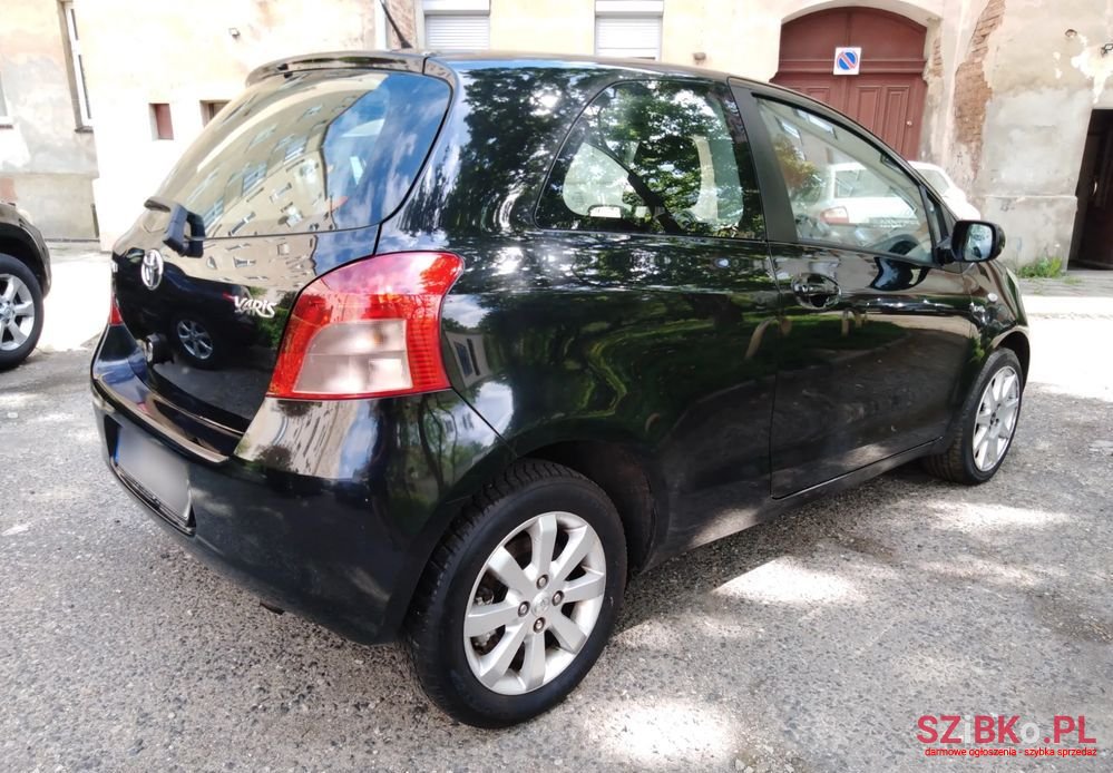 2006' Toyota Yaris 1.4 D-4D photo #3