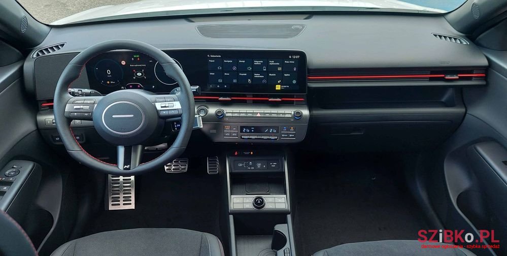 2023' Hyundai Kona photo #3