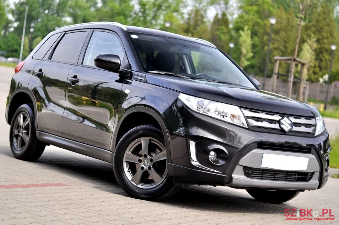 2016' Suzuki Vitara photo #2