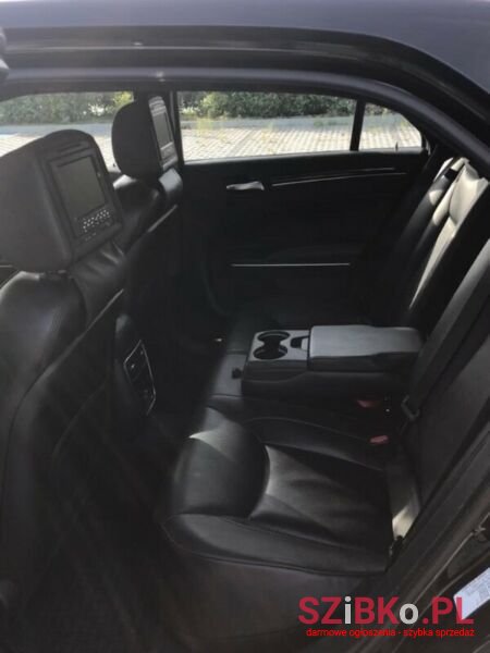 2013' Lancia Thema photo #1