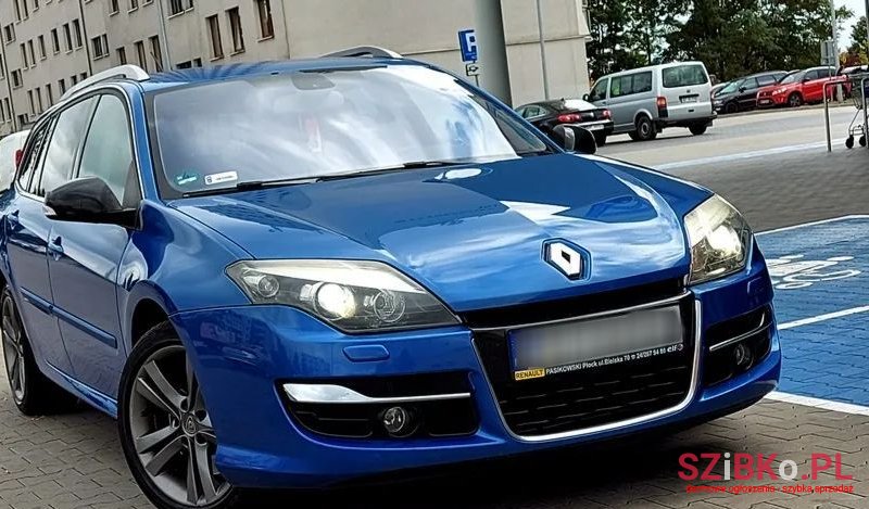 2012' Renault Laguna photo #2