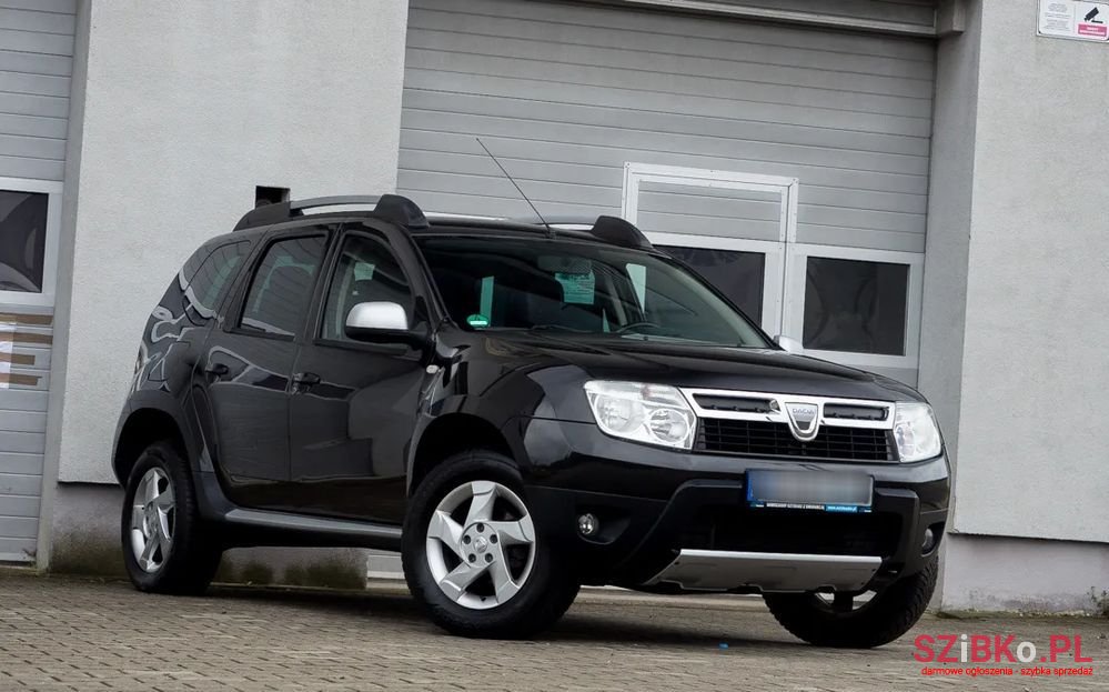 2011' Dacia Duster 1.6 Laureate photo #2