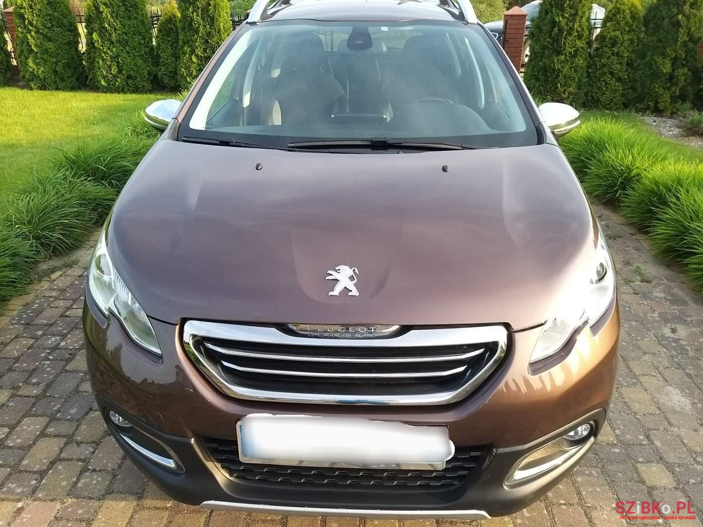 2015' Peugeot 2008 photo #5