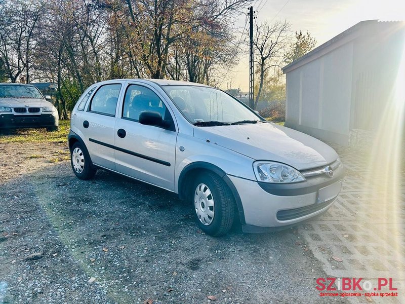 2003' Opel Corsa 1.0 12V Comfort photo #4