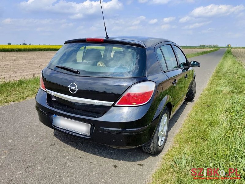 2006' Opel Astra photo #5