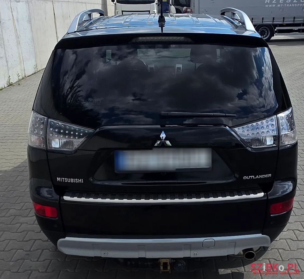 2008' Mitsubishi Outlander 2.4 2Wd photo #4