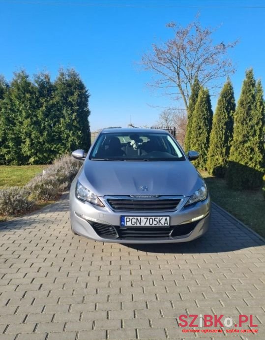 2014' Peugeot 308 photo #2