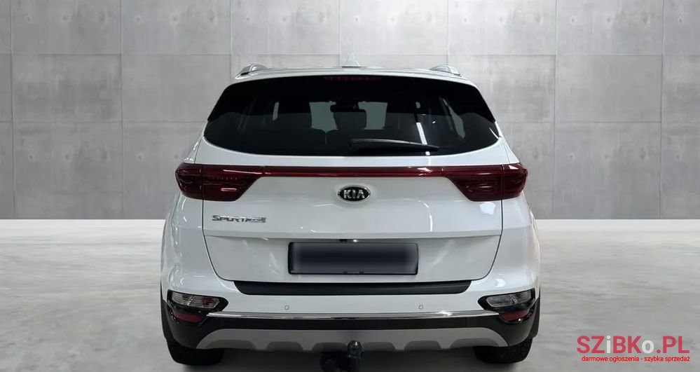 2020' Kia Sportage photo #3