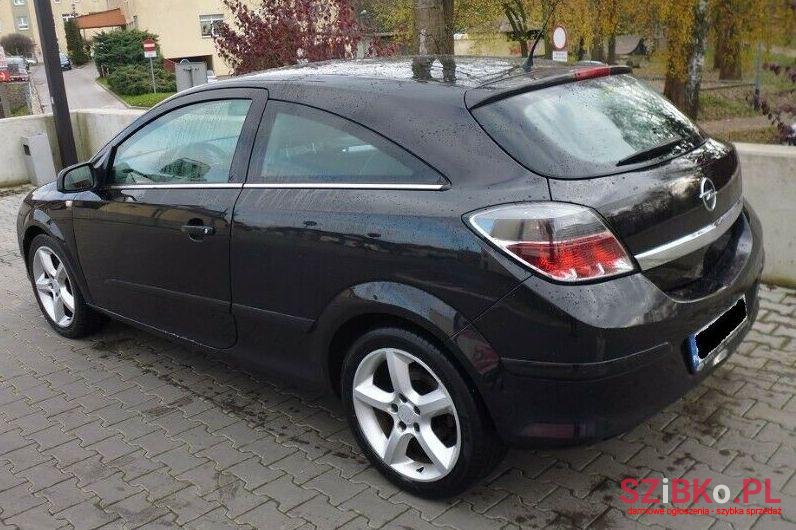 2007' Opel Astra photo #1