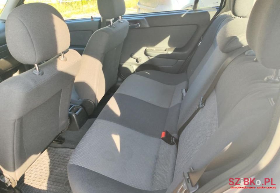 2004' Opel Astra photo #5