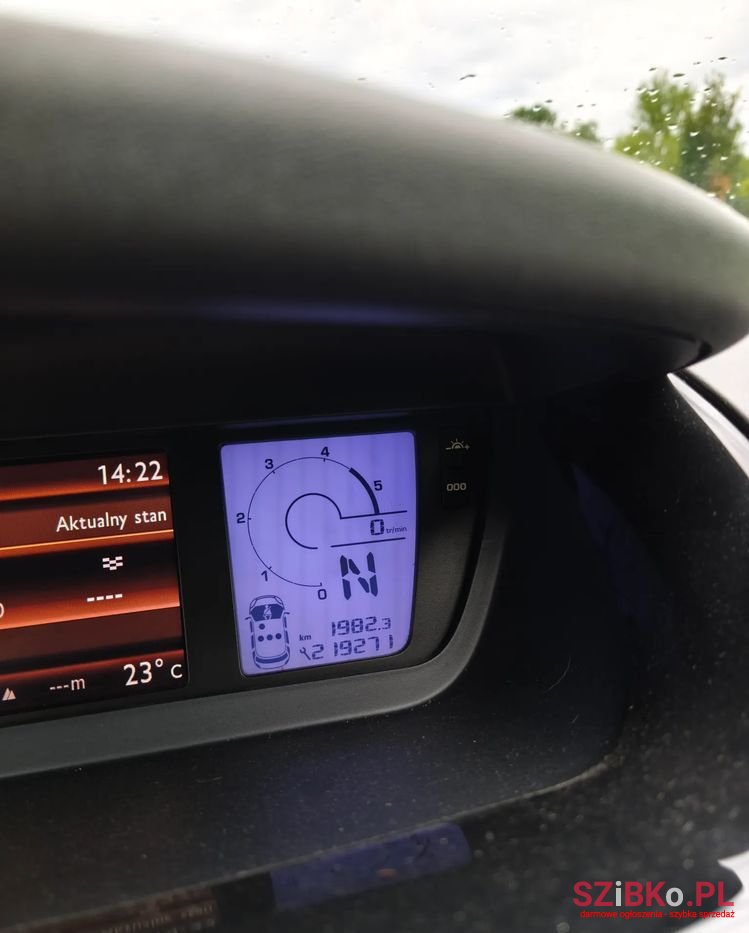 2009' Citroen C4 Grand Picasso 2.0 Hdi Exclusive photo #5