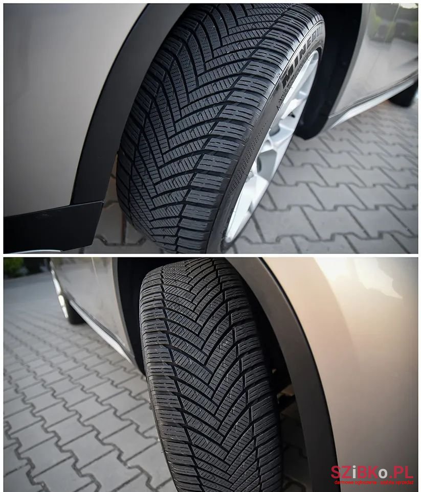 2013' BMW X1 Sdrive18D photo #2