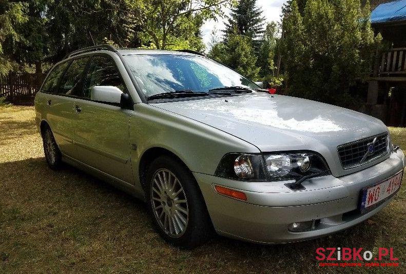 2003' Volvo V40 photo #1
