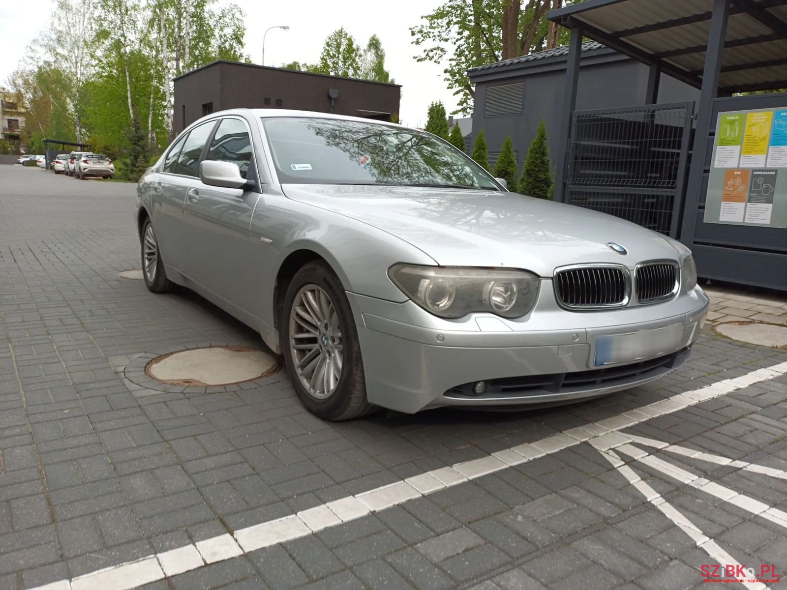 2001' BMW 7 Series photo #4