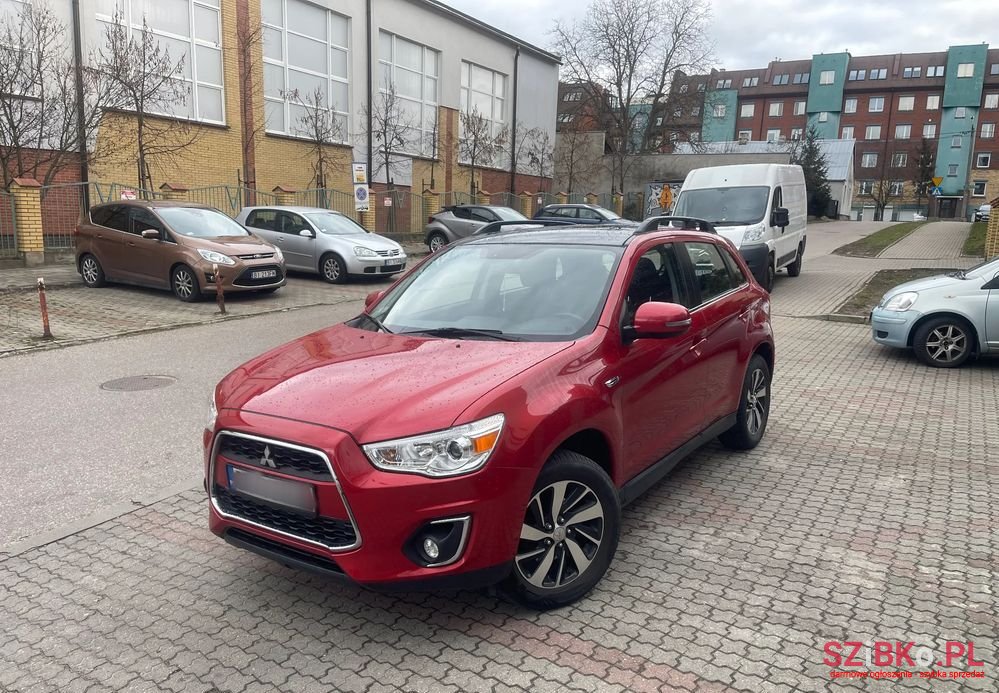 2015' Mitsubishi ASX photo #1