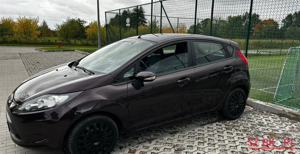 2011' Ford Fiesta 1.25 Titanium photo #3