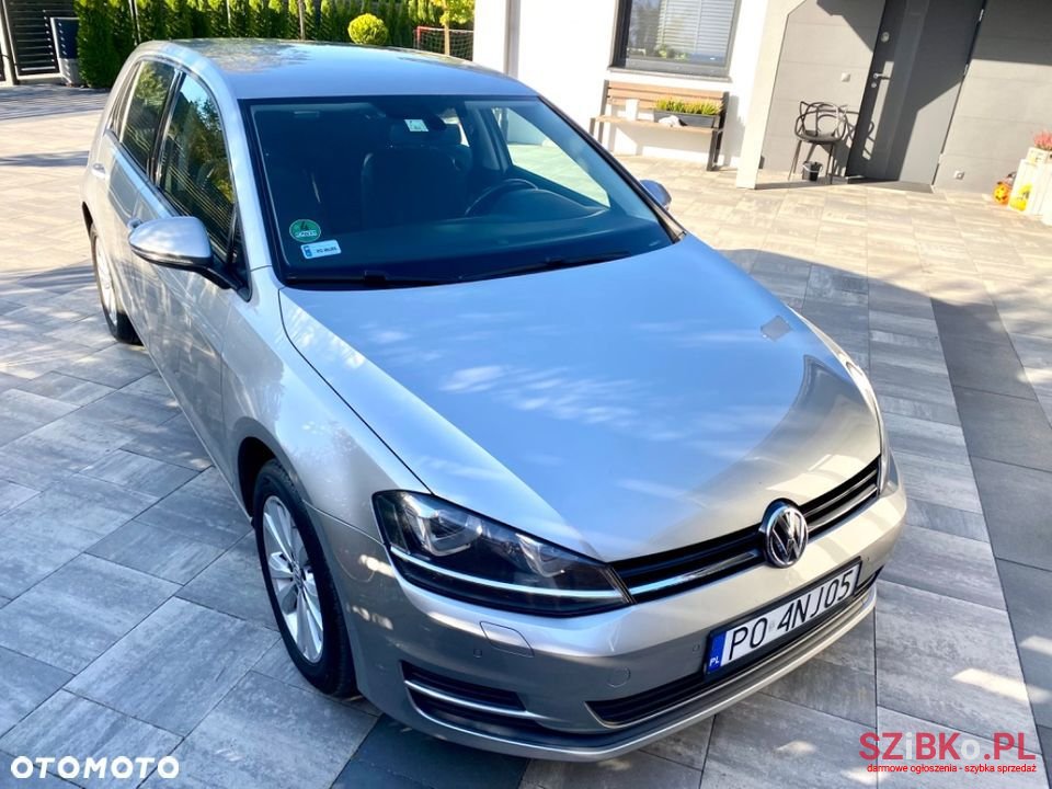 2014' Volkswagen Golf photo #6