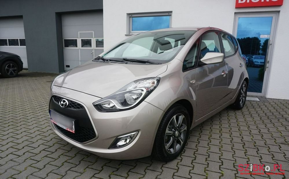 2018' Hyundai ix20 1.6 Premium photo #2