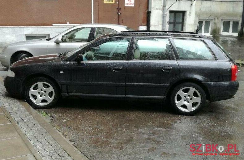 2001' Audi A4 photo #1