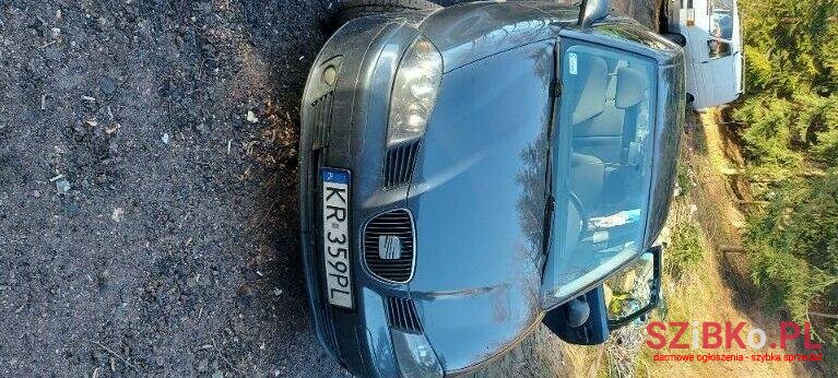 2004' SEAT Ibiza photo #1