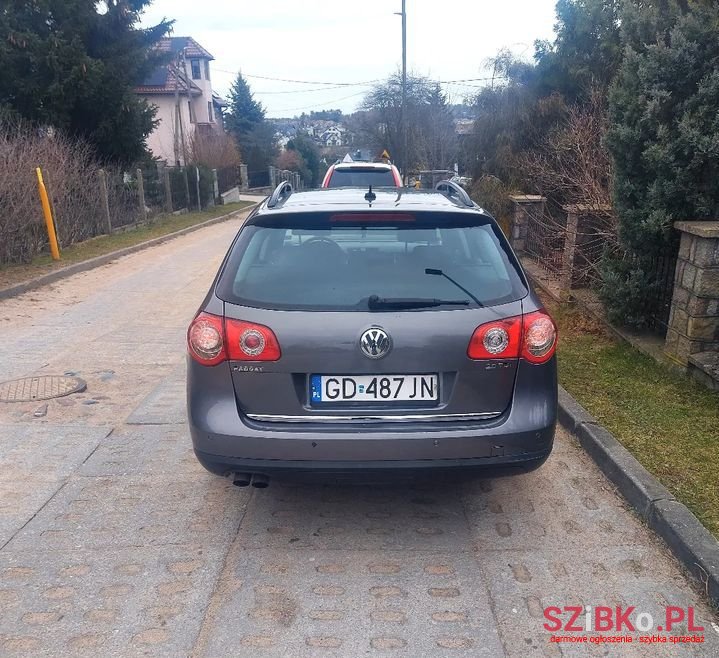 2006' Volkswagen Passat photo #4