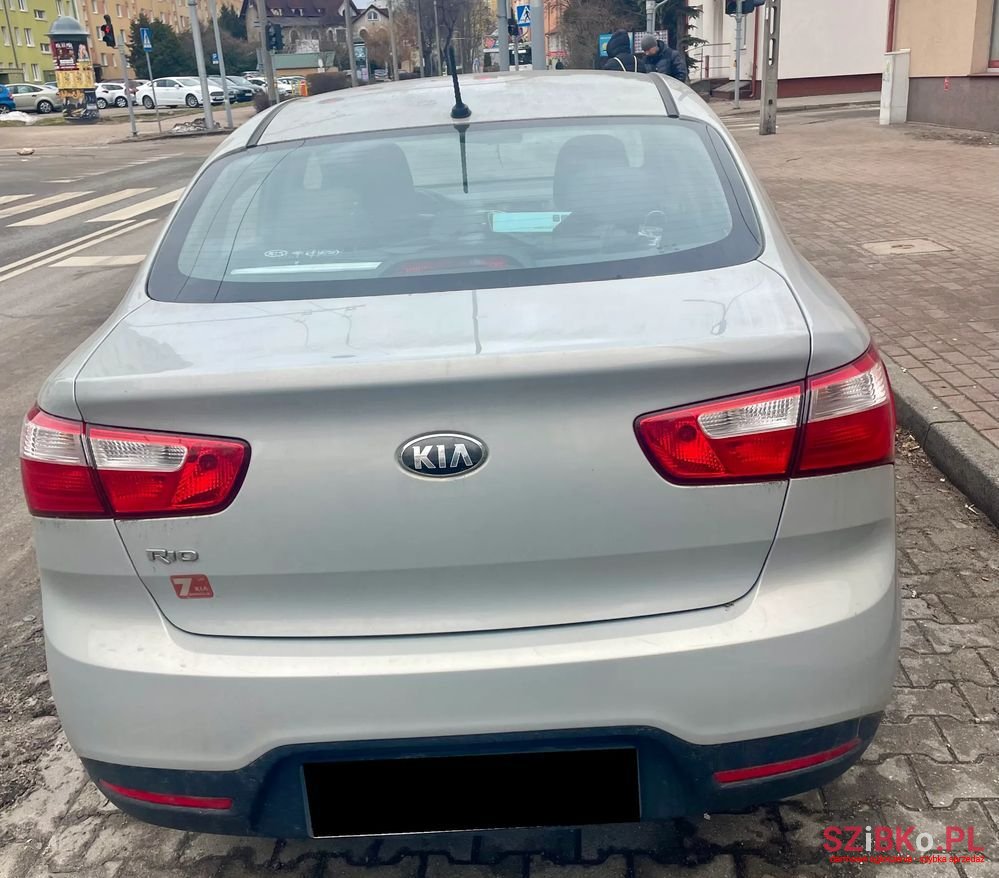 2012' Kia Rio 1.2 L photo #2