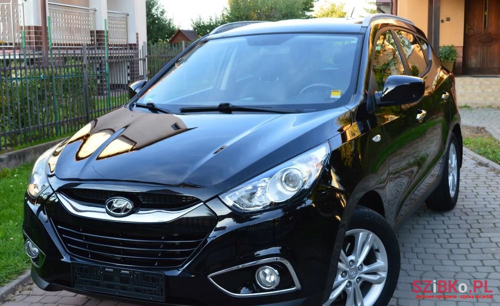 2011' Hyundai ix35 photo #6