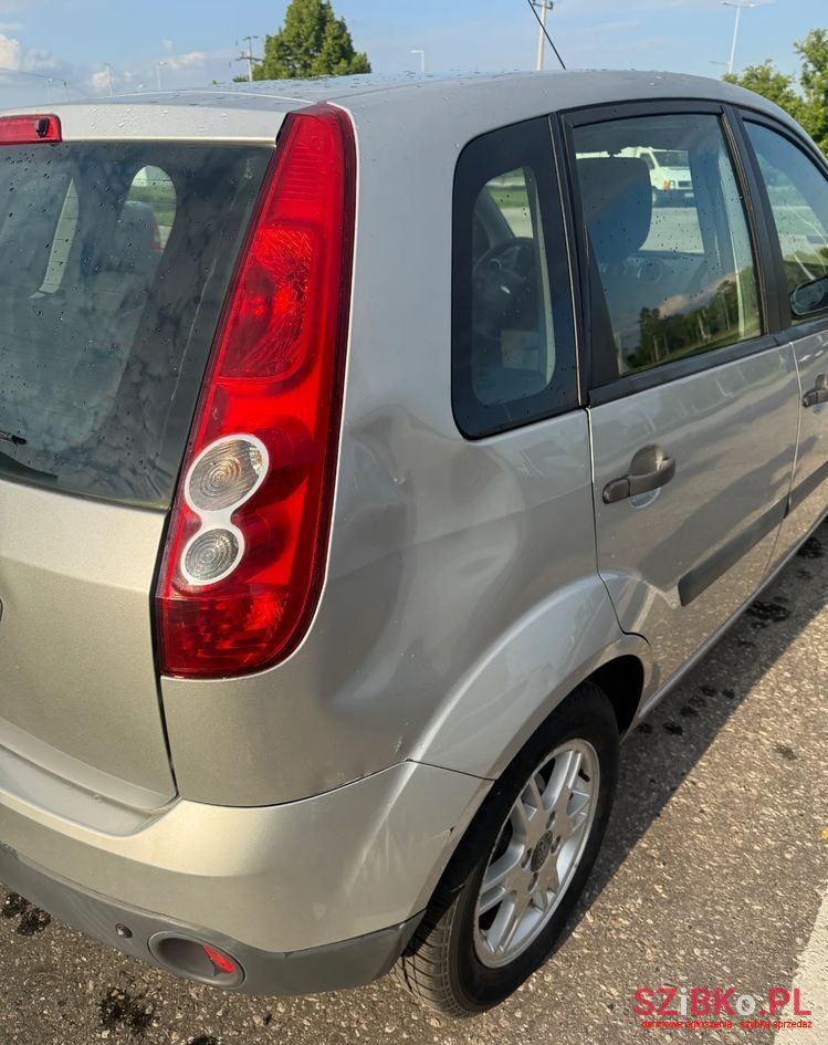 2006' Ford Fiesta 1.4 Trend photo #4