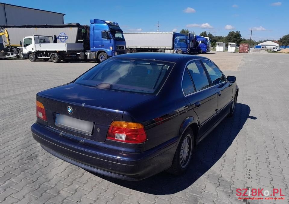 2001' BMW 5 Series photo #3